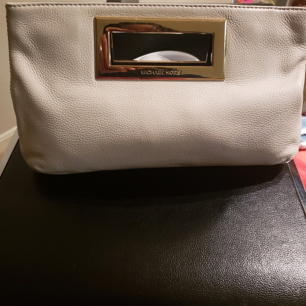 Michael Kors leather bag